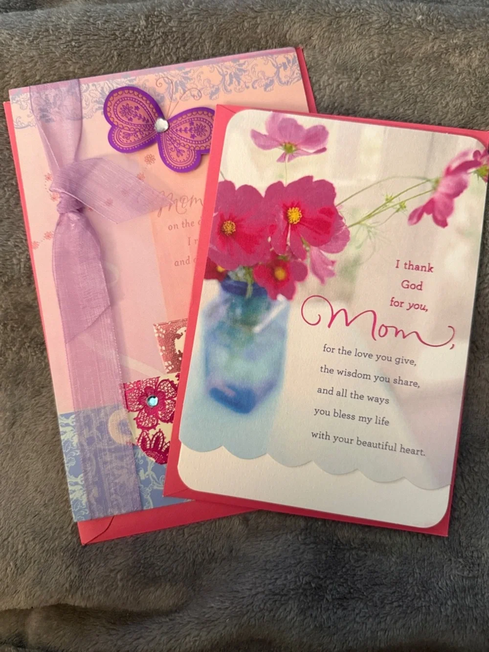 🌻 Bundle of 2 Hallmark and DaySpring Happy Birthday Mom Cards